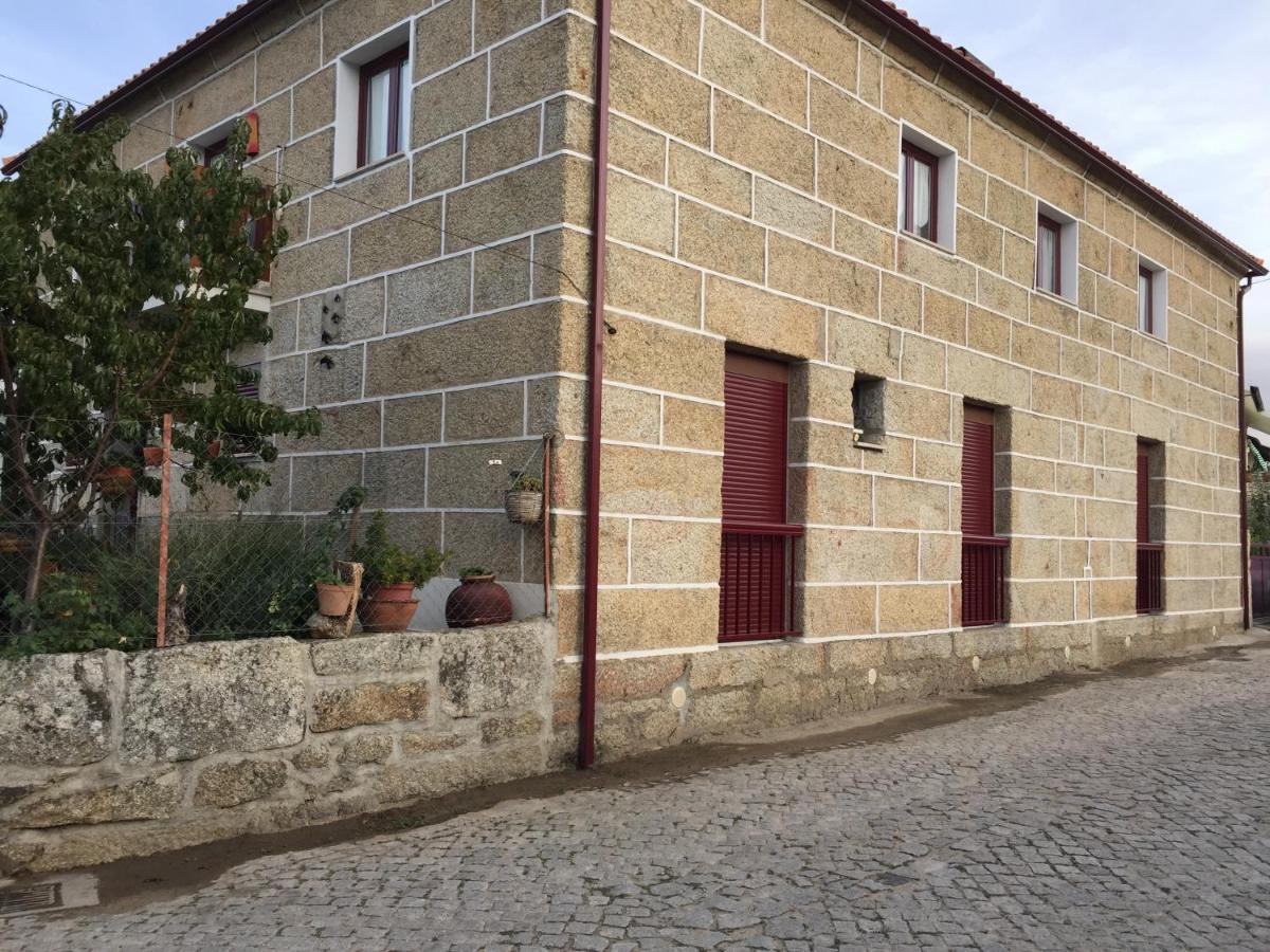 Casa Da Aldeia Da Avo Bed and Breakfast Valpaços Eksteriør billede